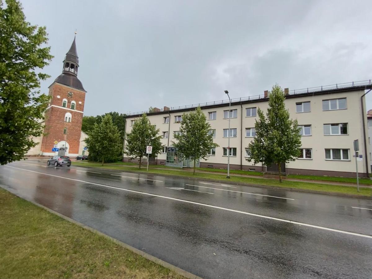 Appartamento Rigas Ielas Apartamenti 1 Valmiera Esterno foto